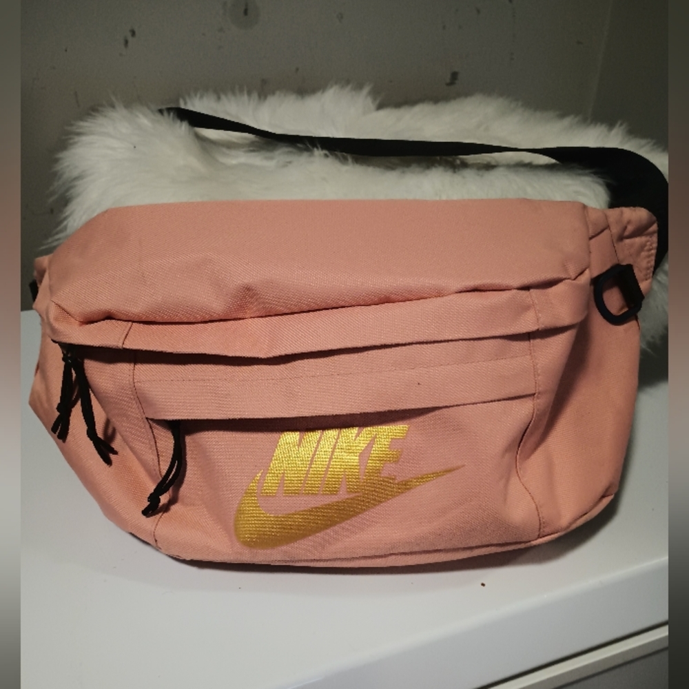 Nike fanny pack
